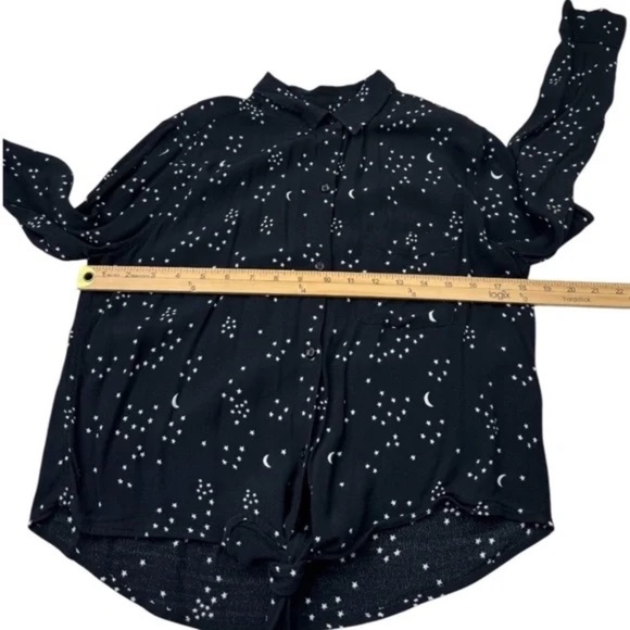 Rails Val Galaxy Tie Front Celestial Shirt Black - Picture 15 of 15